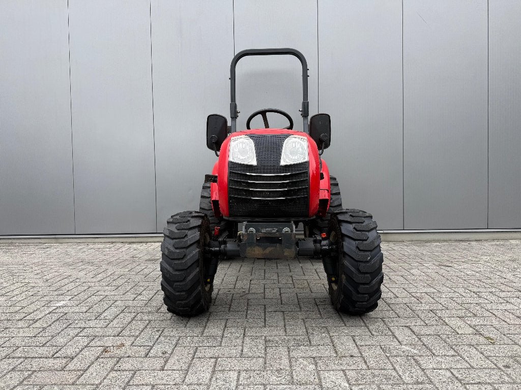 Branson 2900 minitrekker - 29PK - 4WD - Kenteken -  BTW, Zakelijke goederen, Agrarisch | Tractoren, Gebruikt, Tot 2500, Tot 80 Pk
