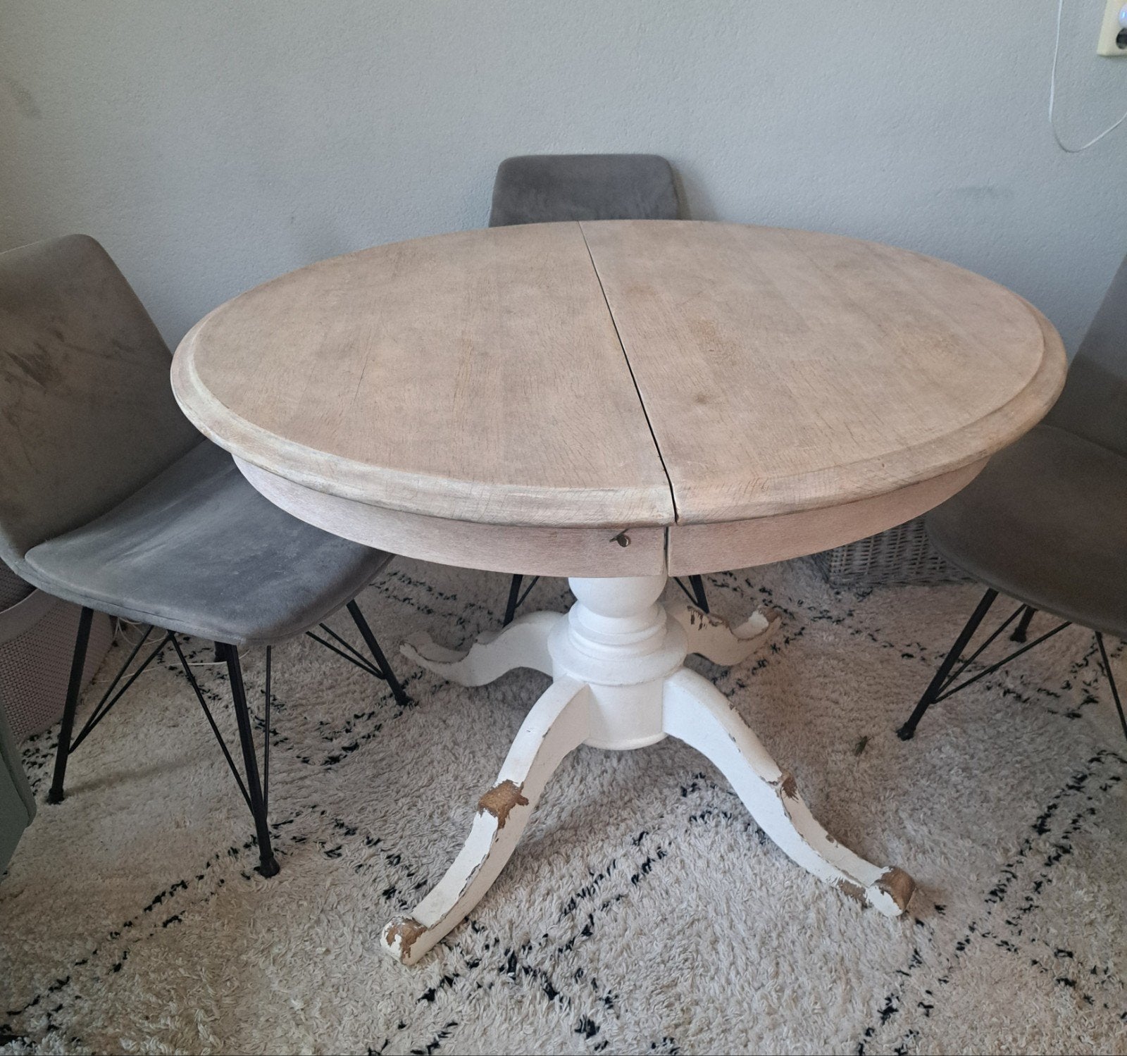 Landelijke antieken massief eiken eettafel (uitschuifbaar), Huis en Inrichting, Tafels | Eettafels, Ophalen, Gebruikt, Rond, Landelijke stijl