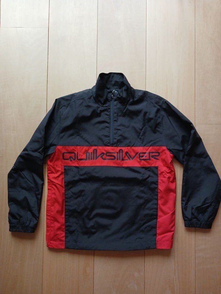 Dunne Quiksilver jas maat 152 - Gedragen, nog goed!, Gebruikt, Quiksilver, Ophalen of Verzenden, Jongen