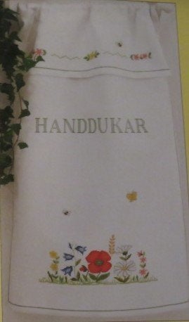Zweeds borduurpatroon kruissteek doek met zomerbloemen, Ophalen of Verzenden, Nieuw, Handborduren, Patroon