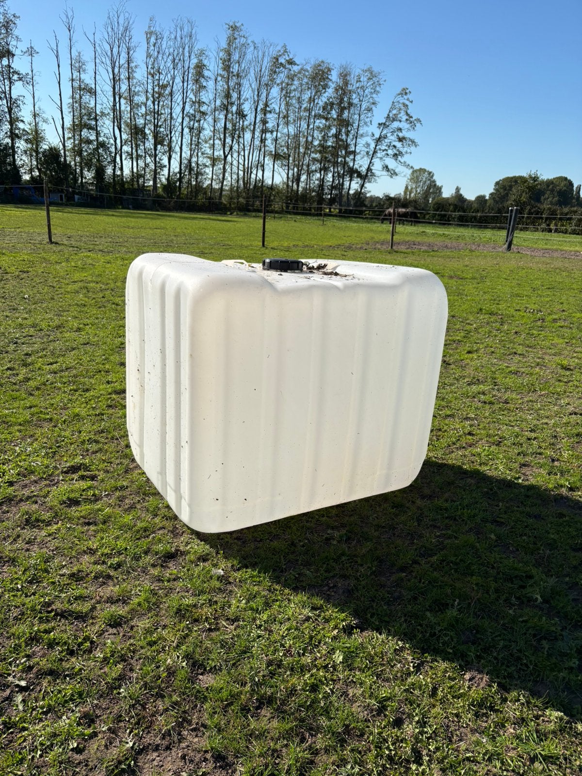 4  IBC kratten gratis afhallen, Tuin en Terras, 150 liter of meer, Ophalen, Zo goed als nieuw