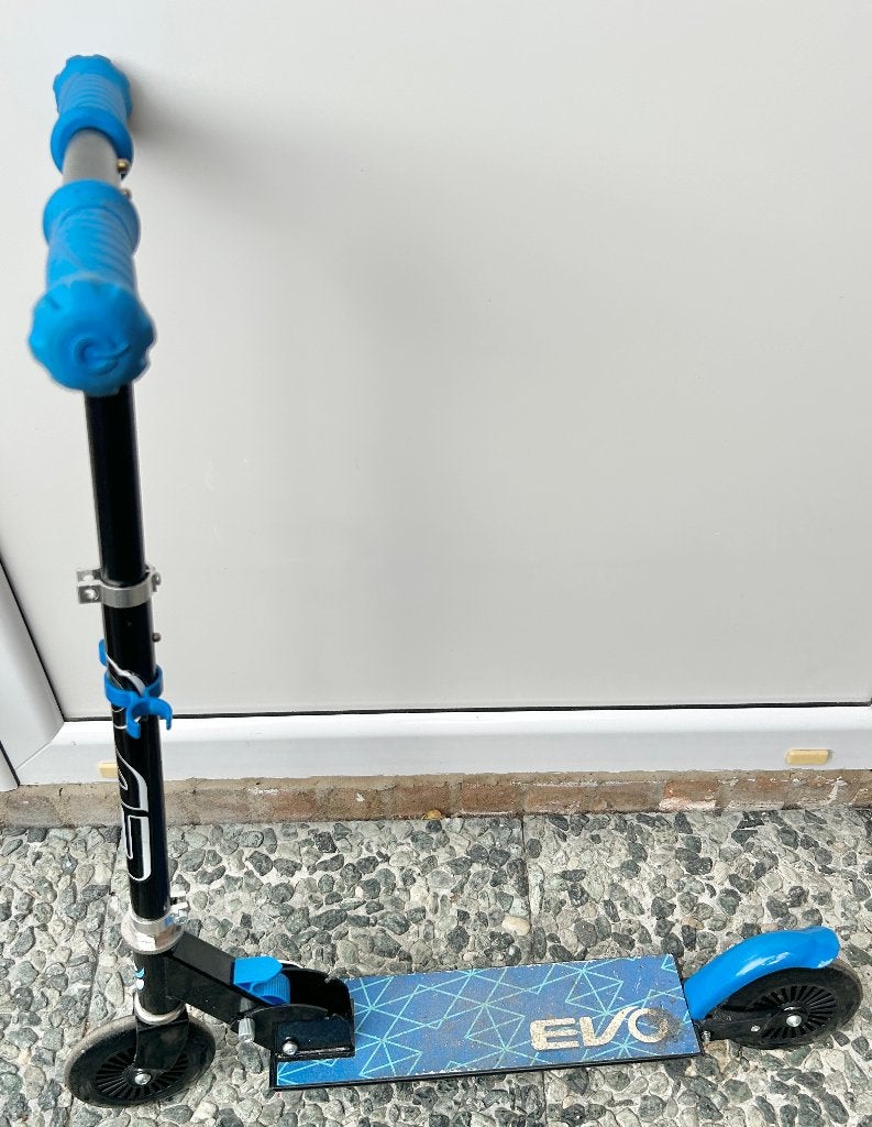 EVO Inline step - zwart/blauw, Fietsen en Brommers, Ophalen, Gebruikt, Gewone step, Evo