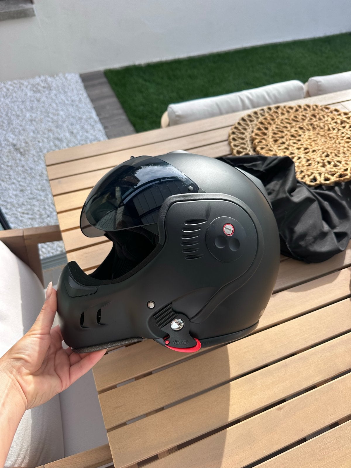 Nieuwe Roof Boxer V8 motorhelm - Mat zwart, Motoren, Kleding | Motorhelmen, Overige merken, M, Systeemhelm, Heren