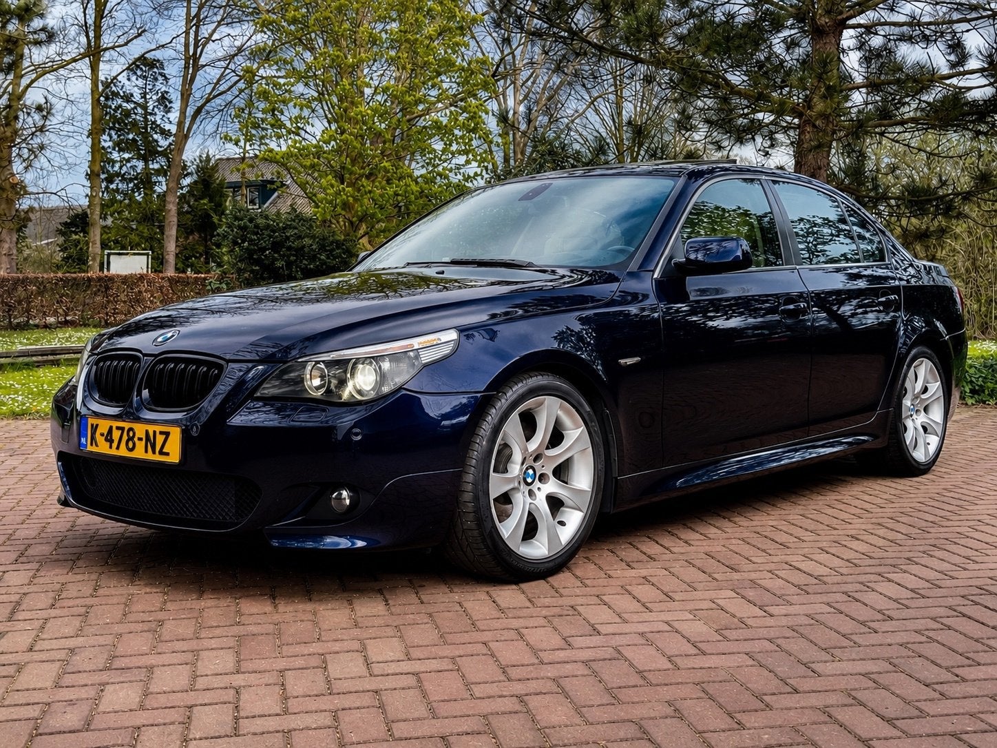 BMW 5-serie 530i High Executive M Sport | Originele SMG | Ze, Auto's, Automaat, Achterwielaandrijving, Gebruikt, Beige