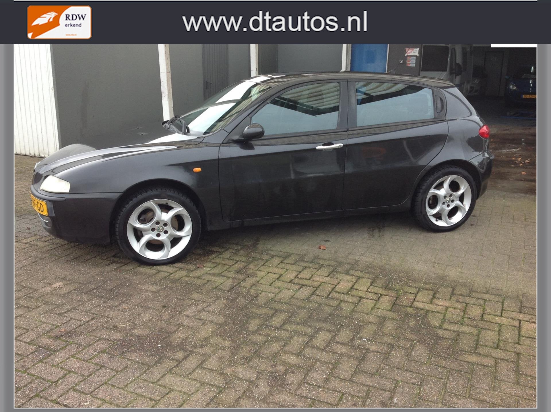 Alfa Romeo 147 1.6 T.Spark Edizione Esclusiva, Voorwielaandrijving, Gebruikt, 4 cilinders, 400 kg