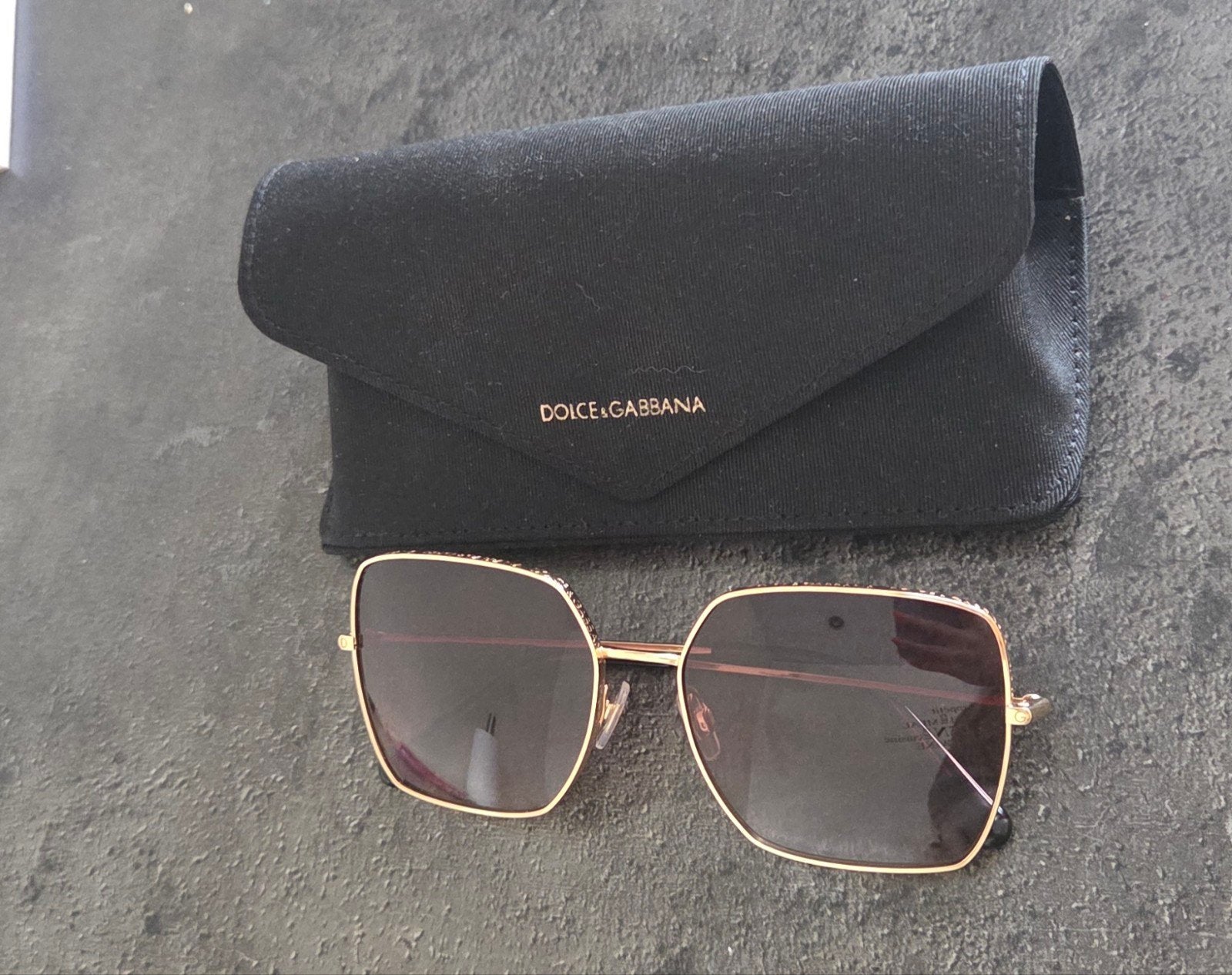 Dolce & Gabbana zonnebril NIEUW, Ophalen of Verzenden, Nieuw, Overige merken