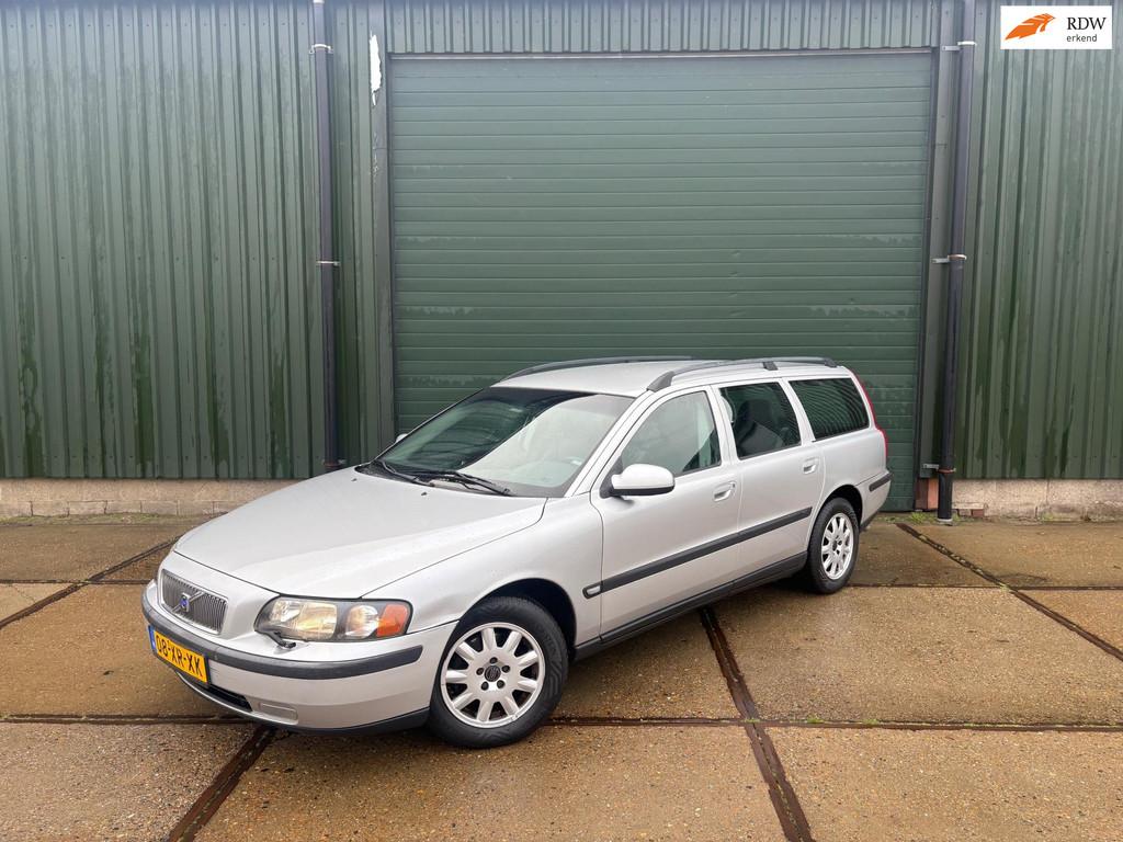 Volvo V70 2.4 Comfort Line | Stoelverwarming | Cruise | Memo, Auto's, Voorwielaandrijving, 170 pk, Automatische klimaatregeling