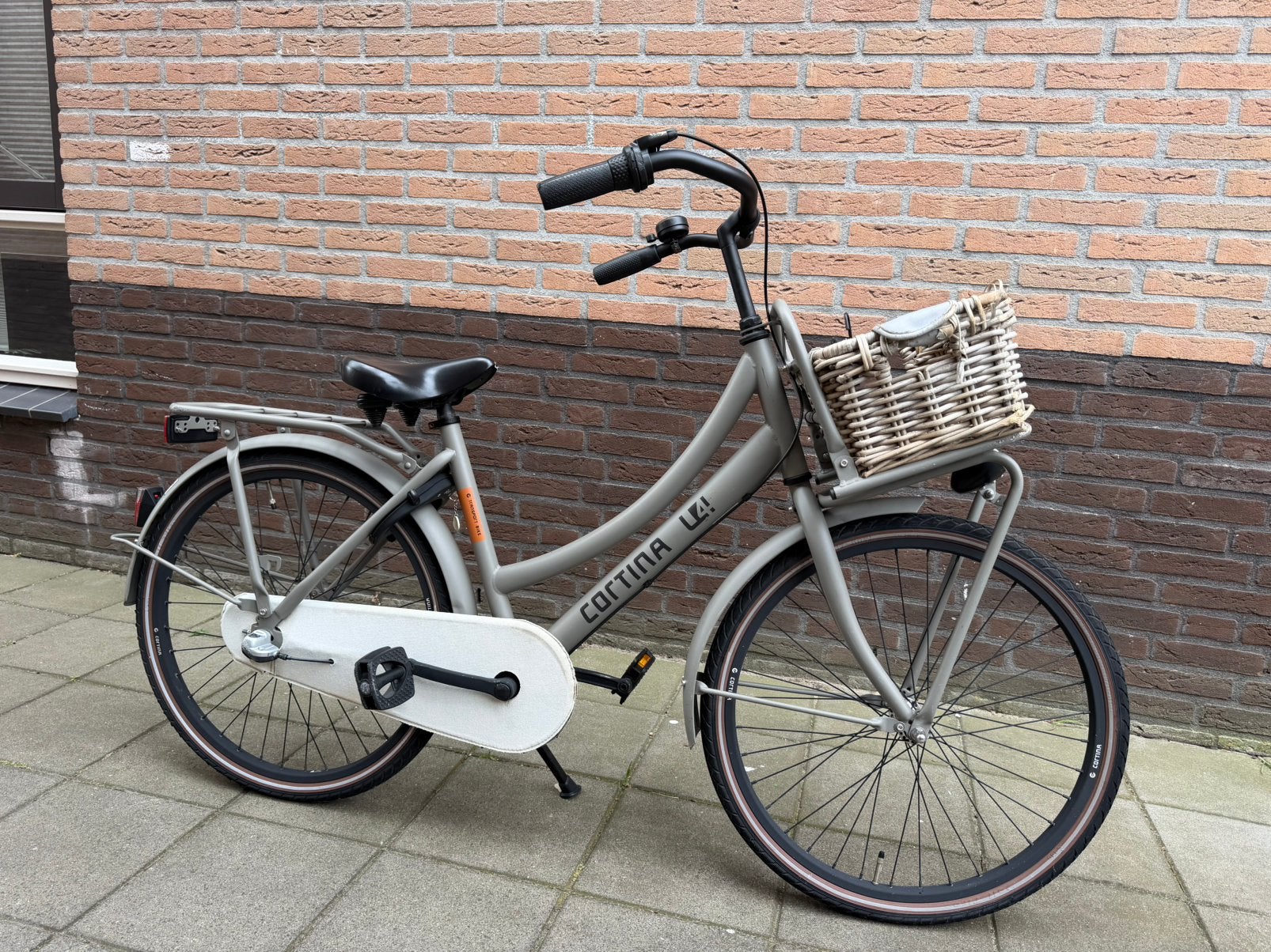 Cortina u4 24 inch meisjes fiets 3 versnellingen mat groen., Fietsen en Brommers, Fietsen | Meisjes, Ophalen, Terugtraprem, 24 inch