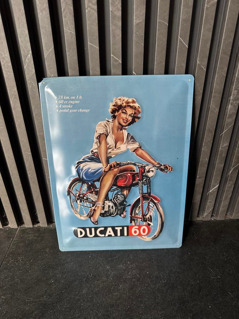 Vintage Ducati 60 Reclamebord - Nostalgic Art, Verzamelen, Merken en Reclamevoorwerpen, Ophalen of Verzenden, Gebruikt, Reclamebord