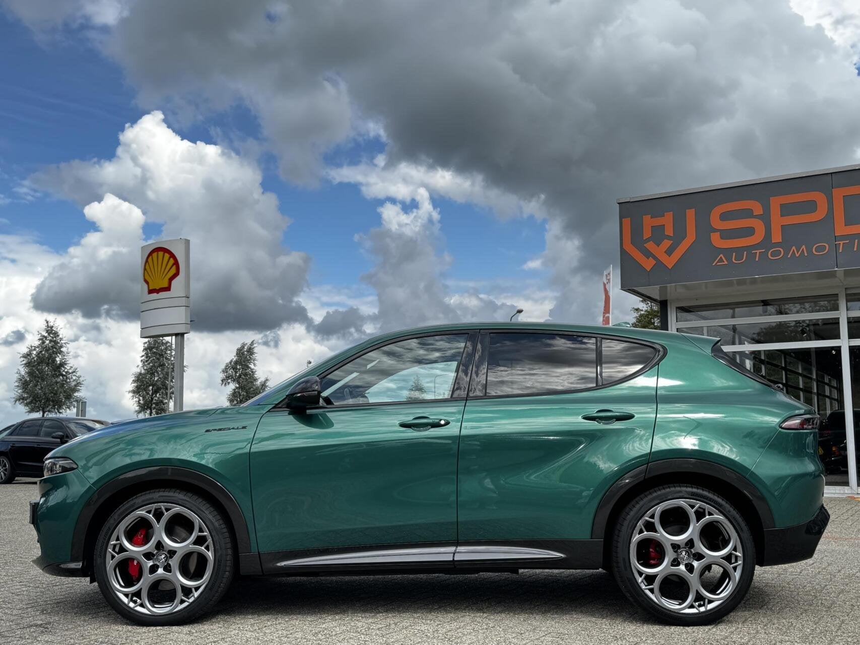 Alfa Romeo Tonale 1.5T Hybrid Ed Speciale|CAM|20"|Carpl|H&K, Auto's, Alfa Romeo, Dealer onderhouden, Gebruikt, 4 cilinders, 700 kg