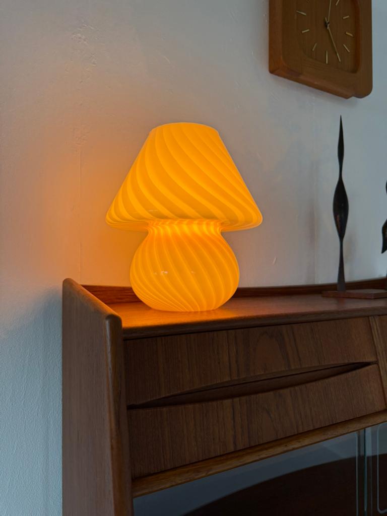 Vintage Murano glazen swirl mushroomlamp ‘60, Ophalen of Verzenden, Zo goed als nieuw, Glas