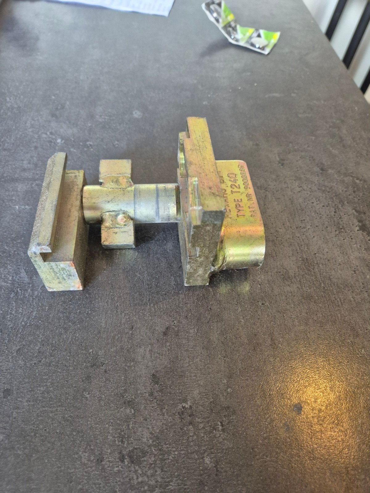 caravan aanhanger slot, Ophalen