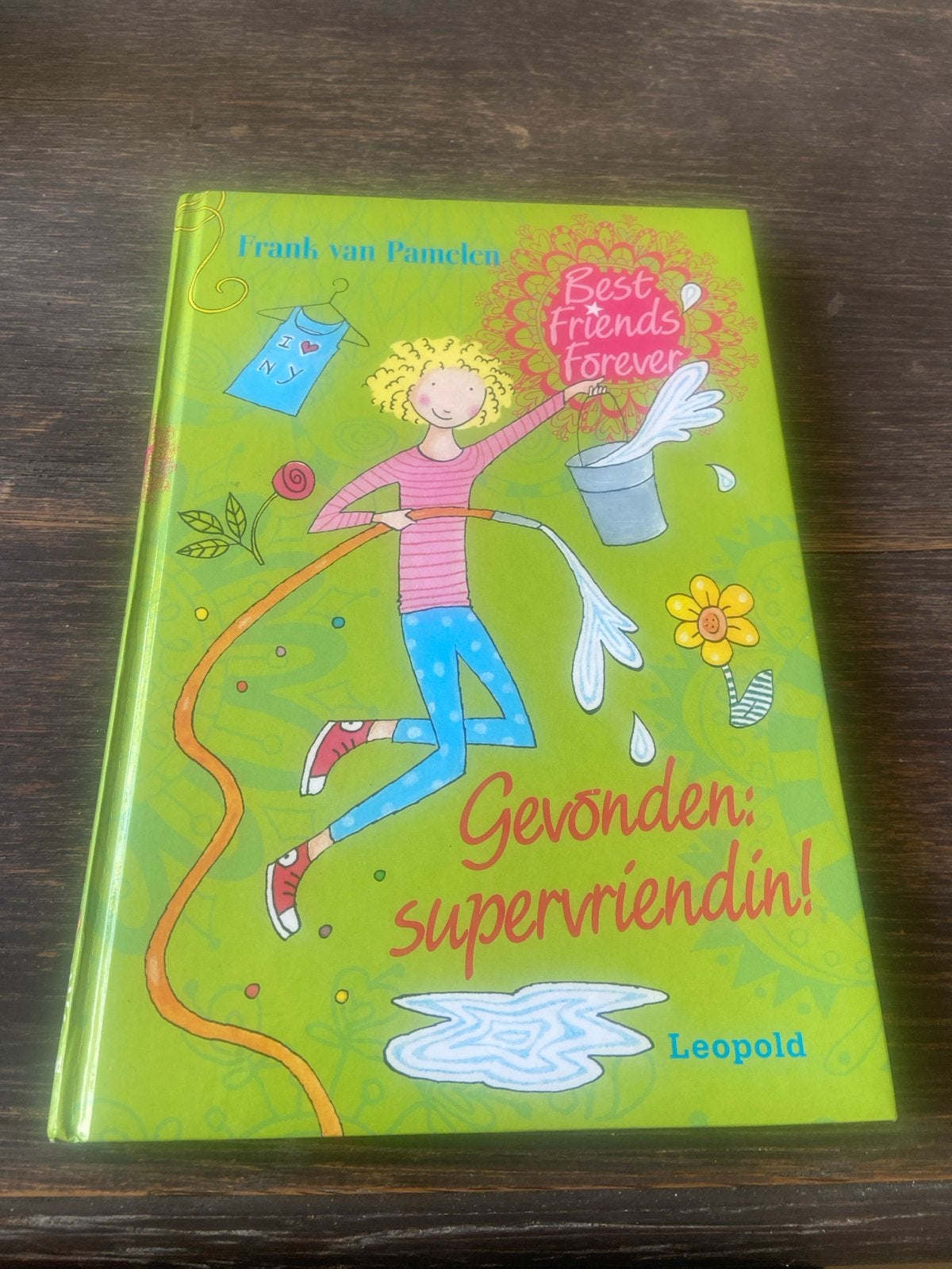 Gevonden: Supervriendin! - Frank van Pamelen, Ophalen of Verzenden, Zo goed als nieuw, Fictie