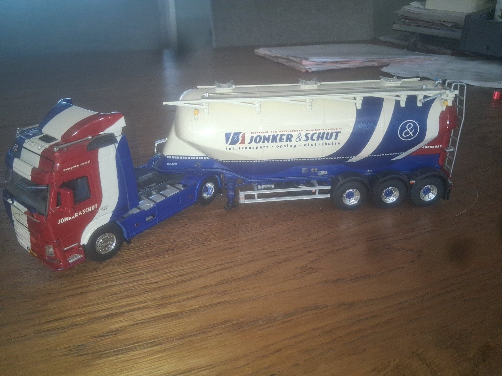 Wsi volvo fm jonker en sxhut, Ophalen of Verzenden, Zo goed als nieuw, Bus of Vrachtwagen, Wsi