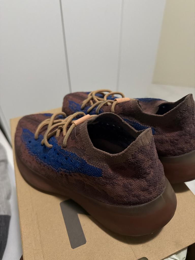 Yeezy Boost 380 Covellite Sneakers, Bruin, Ophalen of Verzenden, Sneakers of Gympen, Gedragen