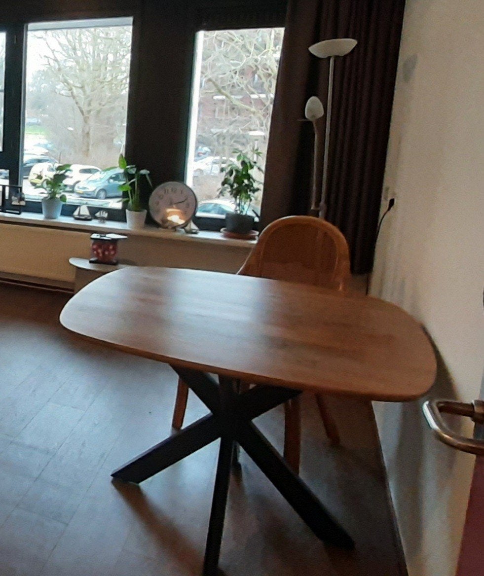 Mooie houten eettafel, Huis en Inrichting, Ophalen, 200 cm of meer, 50 tot 100 cm, Zo goed als nieuw