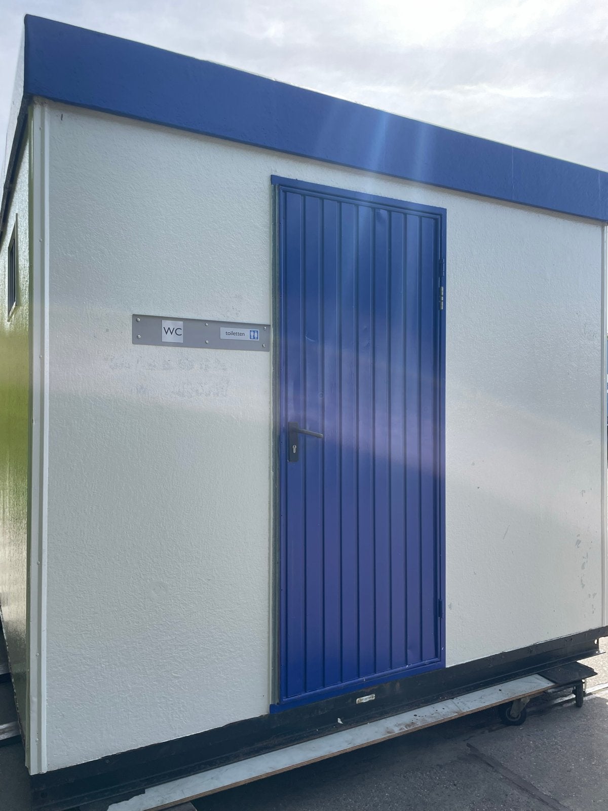 Compacte toiletunit / keet met wc’s, Doe-het-zelf en Verbouw, Sanitair, Ophalen, Gebruikt, Toilet