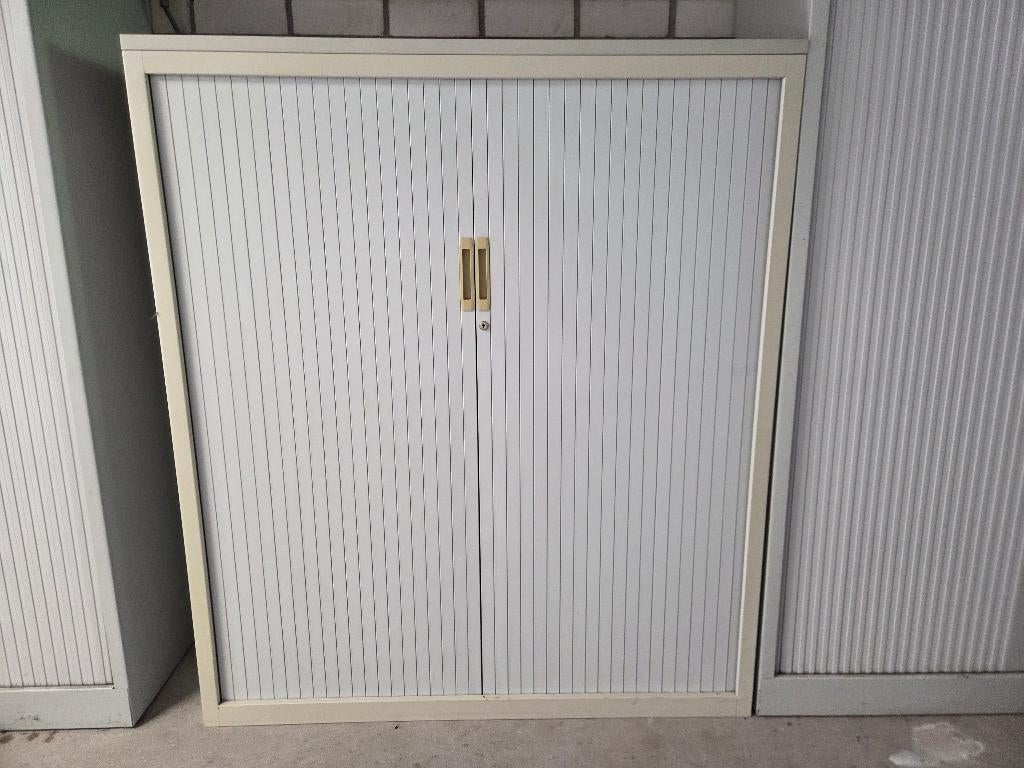 Archiefkast roldeurkast garagekast, Ophalen, Gebruikt, 100 tot 150 cm, 50 tot 100 cm