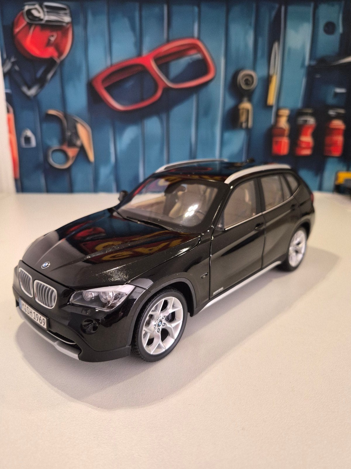 Diecast BMW X1 schaalmodel 1:18 - Kyosho - Zwart, Ophalen of Verzenden, Zo goed als nieuw, Auto