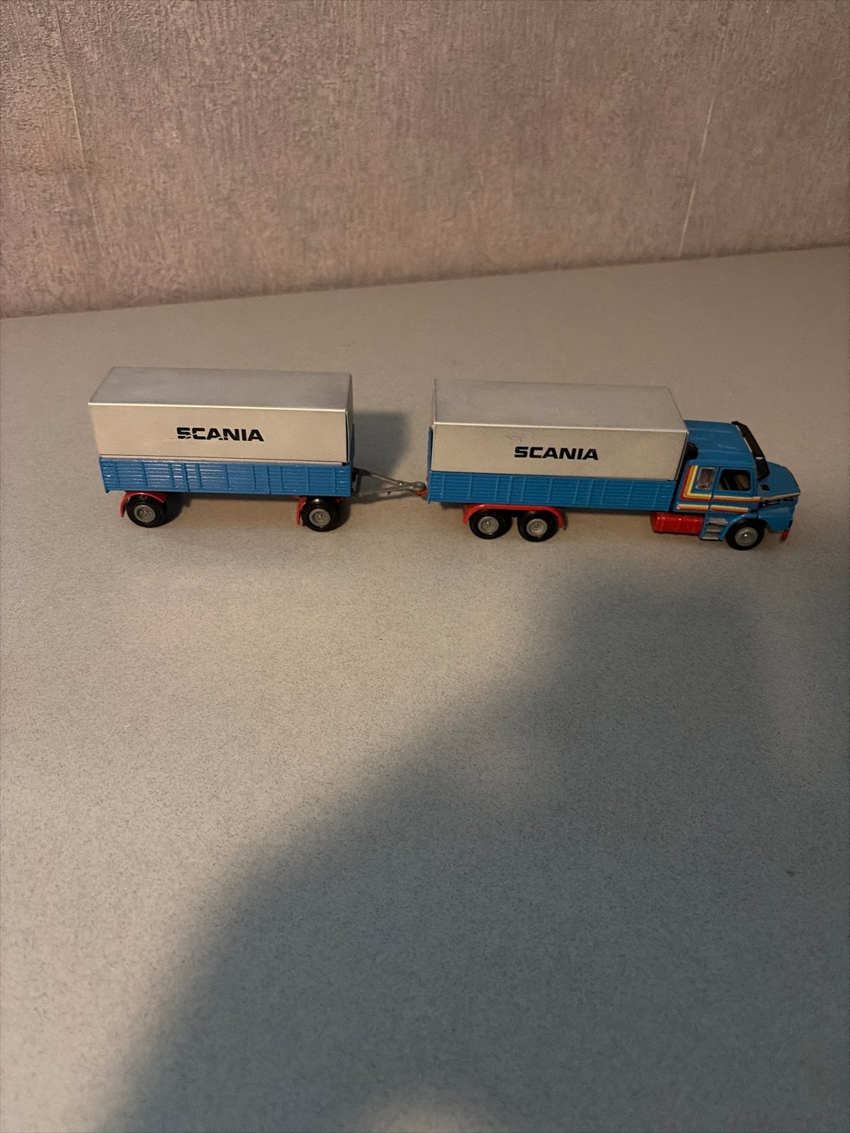 Scania vrachtwagen met aanhanger - modelauto, Ophalen of Verzenden, Nieuw