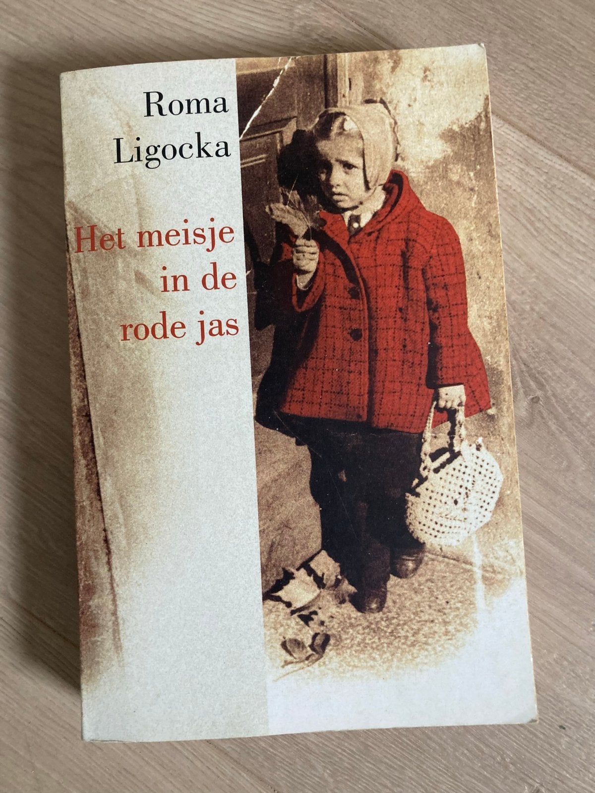 Boekenpakket WOII: Het meisje in de rode jas, Haar naam was, Boeken, Romans, Gelezen, Nederland, Ophalen of Verzenden