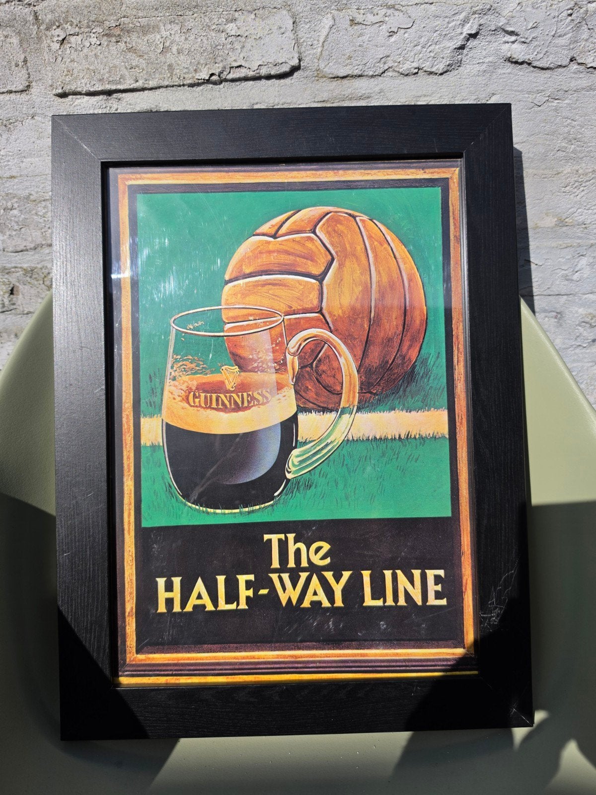 Guinness 'The Half-Way Line' Ingelijste Poster, 50 – 75, Minder dan 50 cm, Ophalen of Verzenden, Zo goed als nieuw