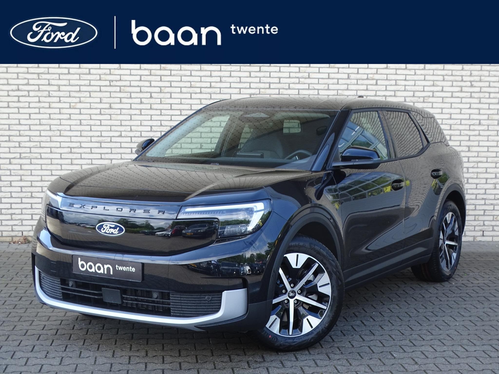 Ford Explorer Select Extended Range RWD 79 kWh | Comfort Pac, Auto's, 12 maanden, Stof, Zwart, Explorer