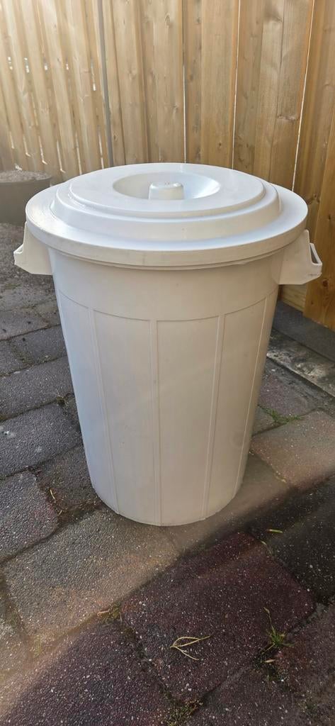 Grote witte Ton, hoog 60 cm en diameter 45 cm, 40 liter of meer, Ophalen of Verzenden, Gebruikt, Kunststof