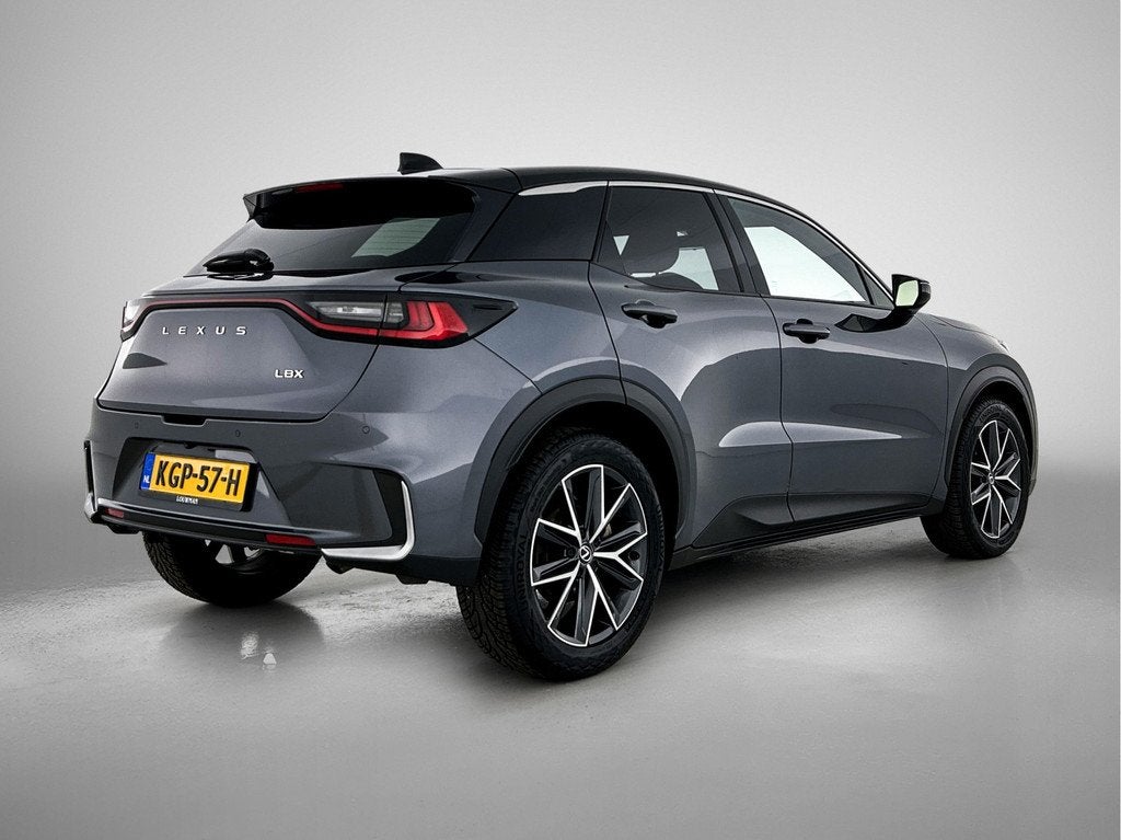 Lexus LBX Cool 2WD | Stoelgeheugen | Bi-tone | Stoelverwarmi, Auto's, Lexus, 12 maanden, Gebruikt, 750 kg, 1490 cc