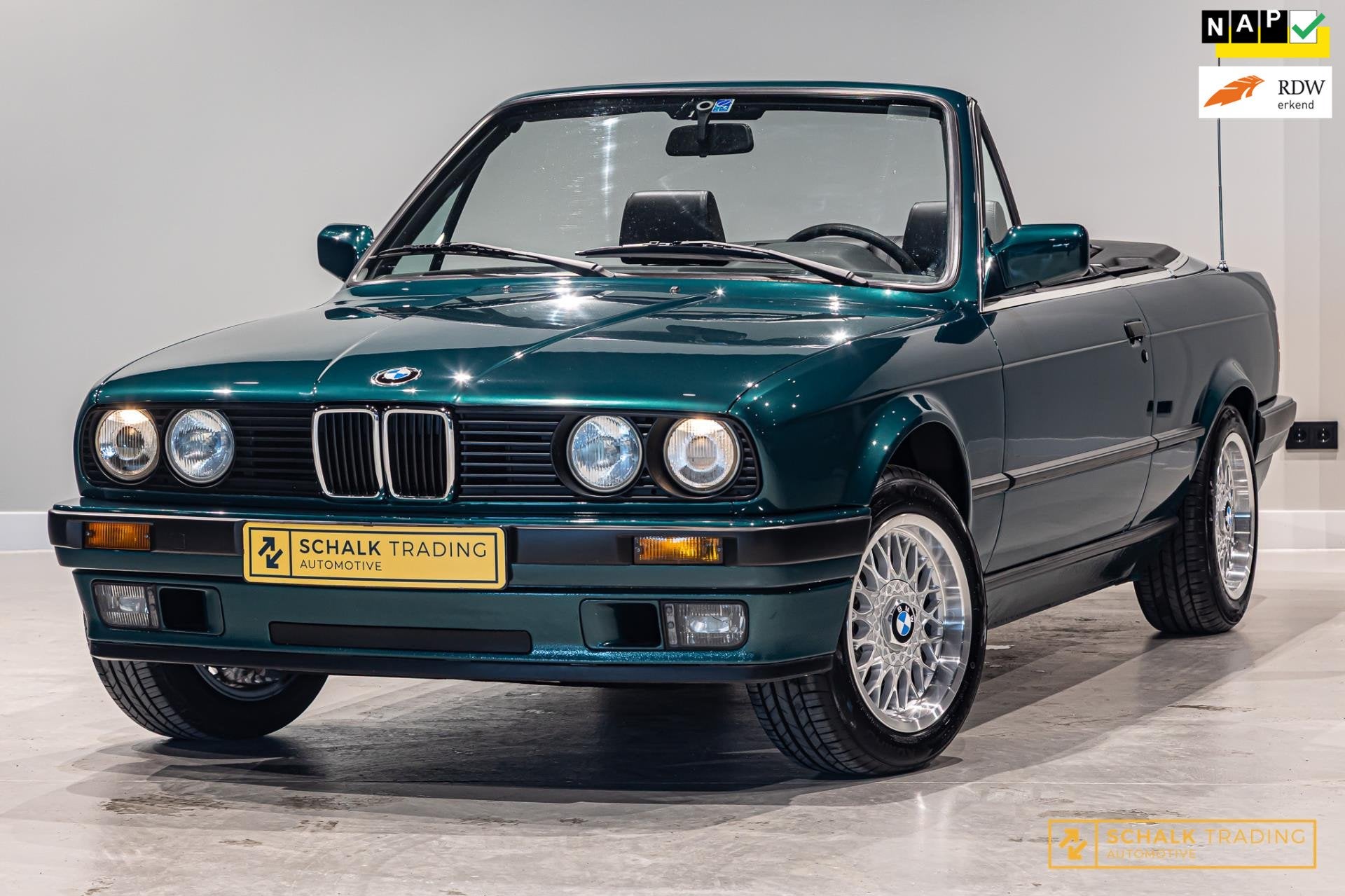 BMW 3-serie Cabrio 320i|NAP|Topstaat|Soft & Hard top|BBS vel, Auto's, 127 pk, Dealer onderhouden, Achterwielaandrijving, Gebruikt