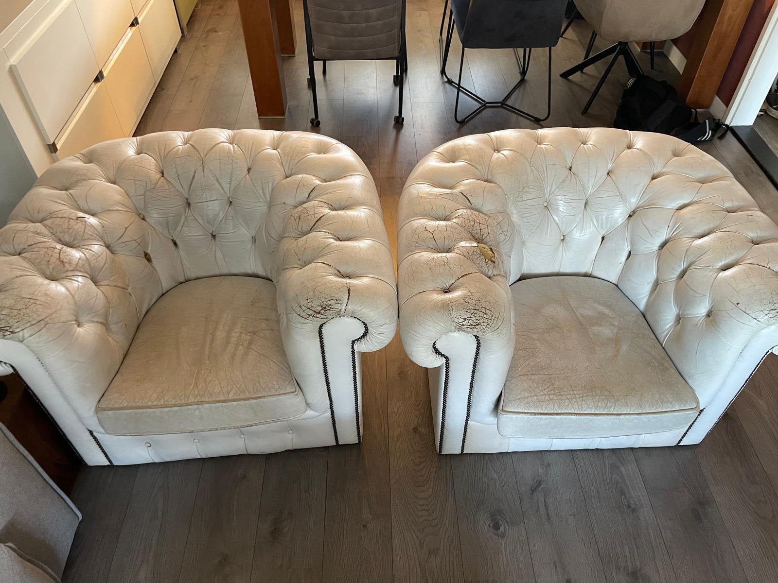 Originele Chesterfield fauteuils + hocker | Echt leer, Ophalen, Gebruikt, Leer