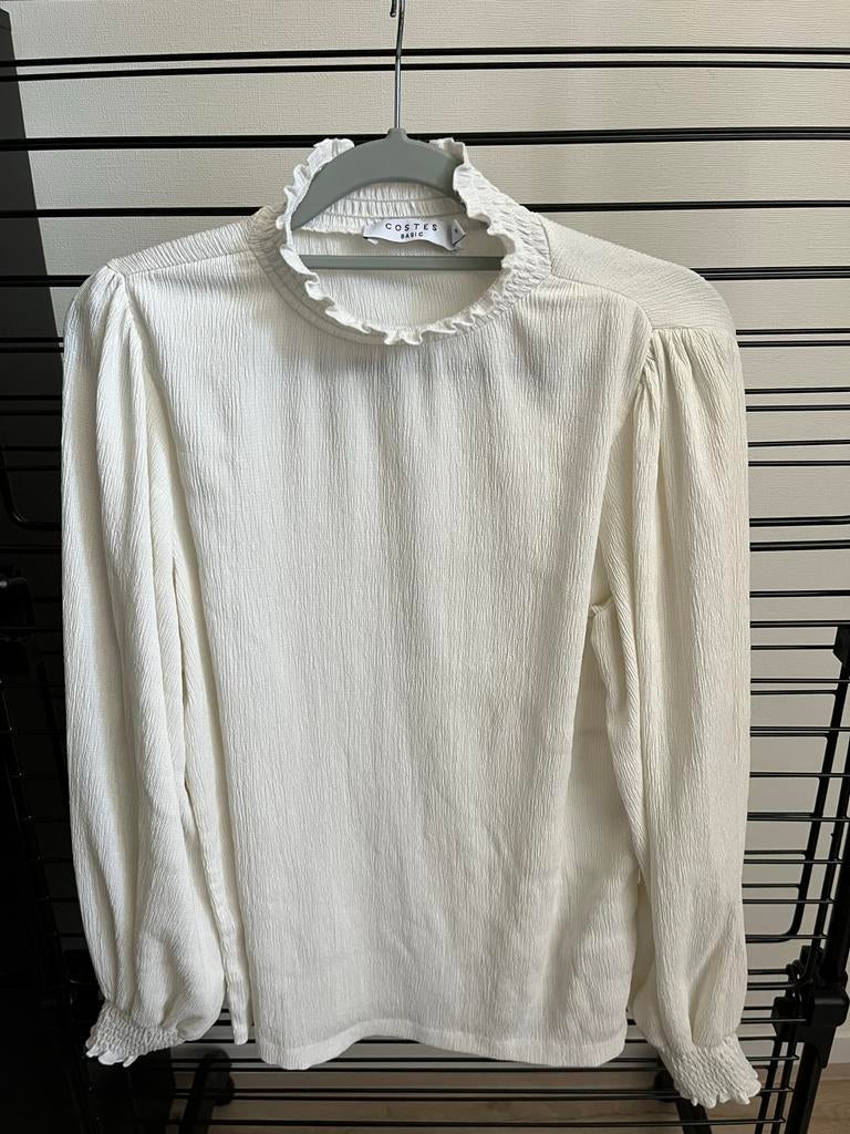 Witte blouse Costes met ruches en pofmouwen, Ophalen of Verzenden, Zo goed als nieuw, Maat 38/40 (M), Wit