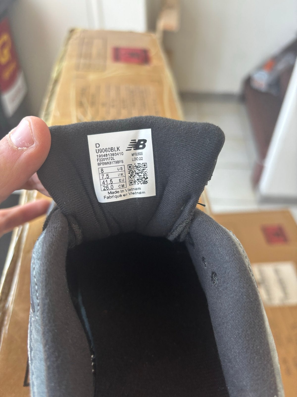 New Balance U9060BLK Sneakers - Maat 41.5, Ophalen of Verzenden, Nieuw, Zwart, Sneakers of Gympen