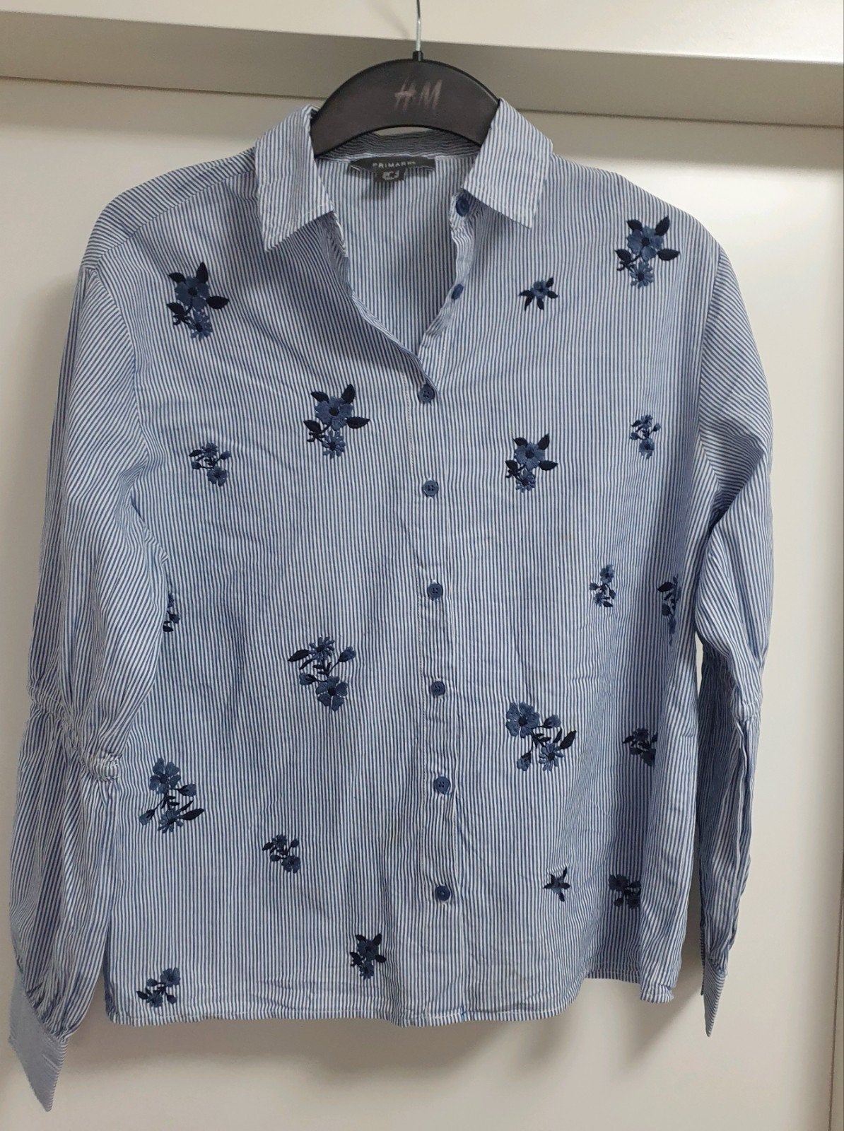 Primark gestreepte blouse met bloemenborduursel, Ophalen of Verzenden, Zo goed als nieuw, Maat 36 (S), Primark