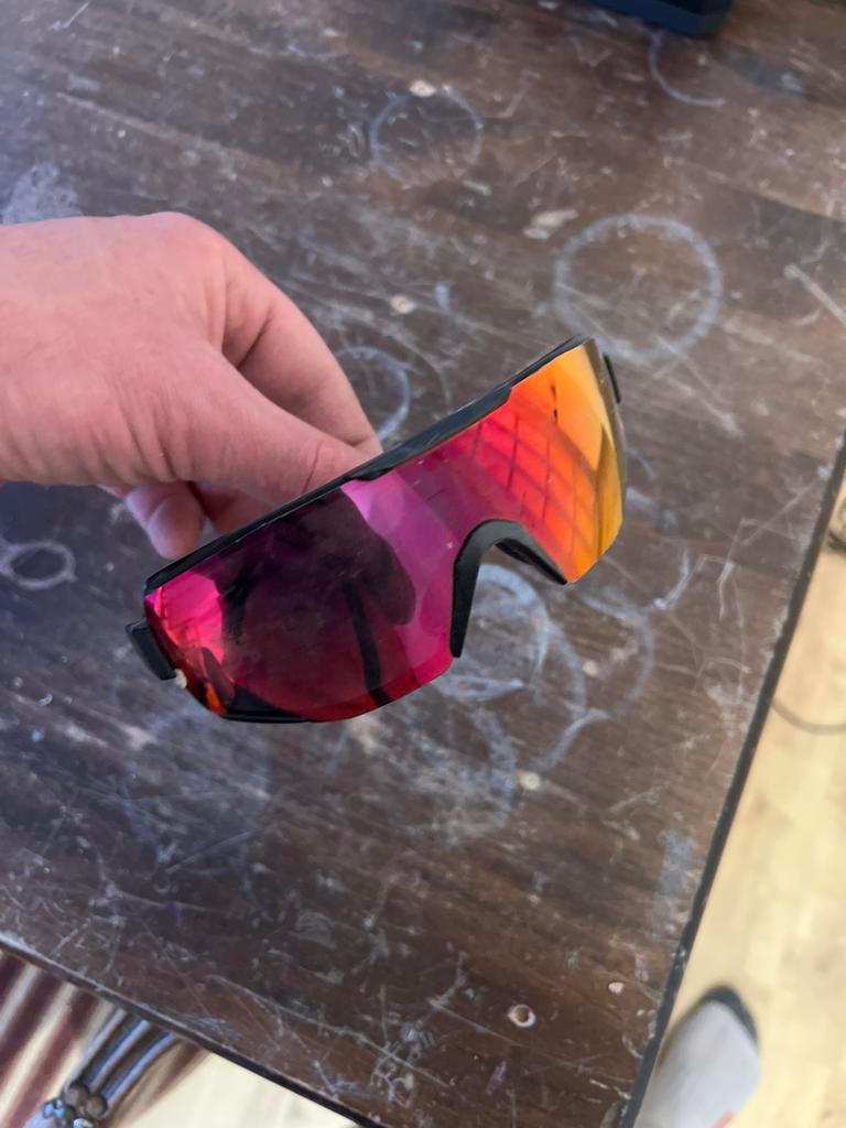 Agu zonnebril voor wielrennen - Rood/Oranje spiegelglas, Gebruikt, Zonnebril, Rood, Ophalen