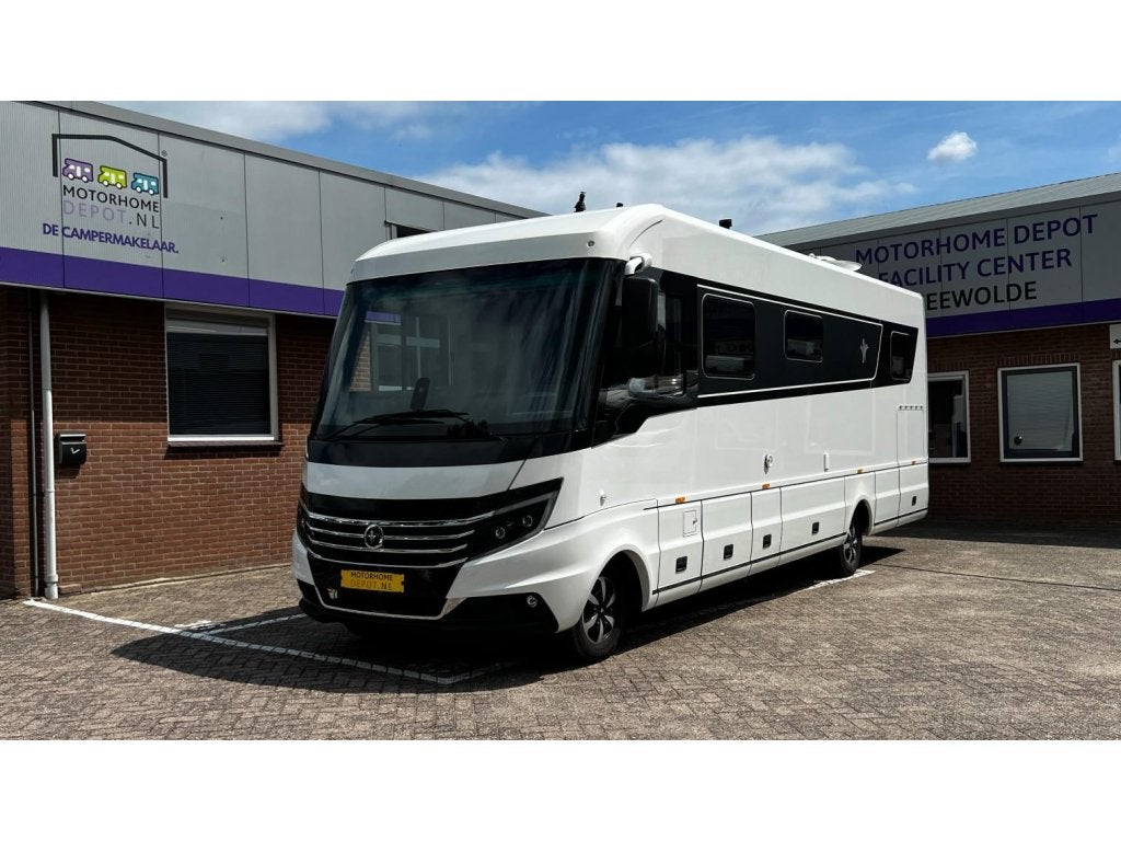 Niesmann+Bischoff Flair 920 ER, Caravans en Kamperen, Campers, Niesmann+Bischoff, Watertank (Schoon), Luifel, 9 tot 10 meter
