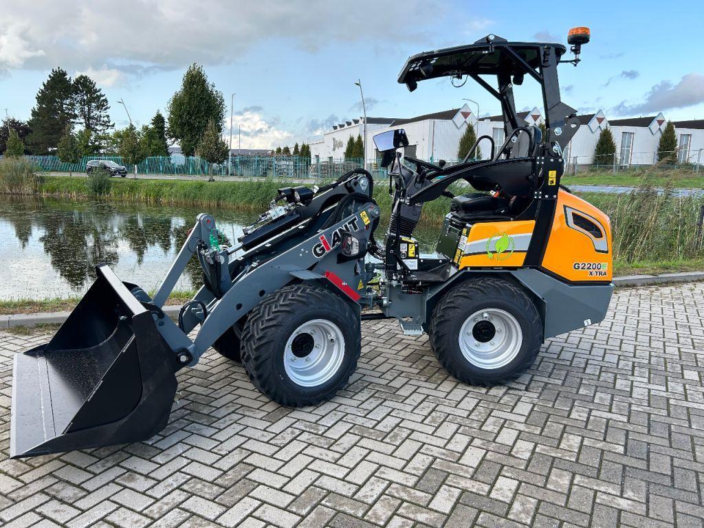 Giant G2200 E X-tra Elektrisch (bj 2023), Wiellader of Shovel