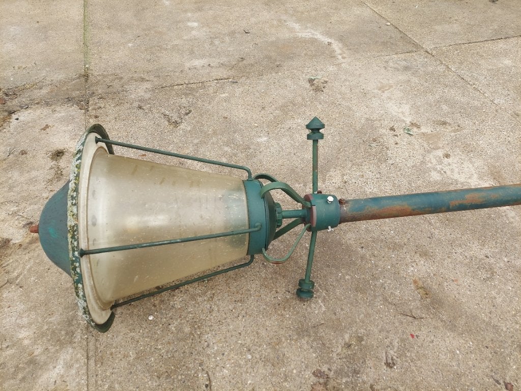 lantaren lamp buitenlamp staande lantaarnlamp, Antiek en Kunst, Ophalen