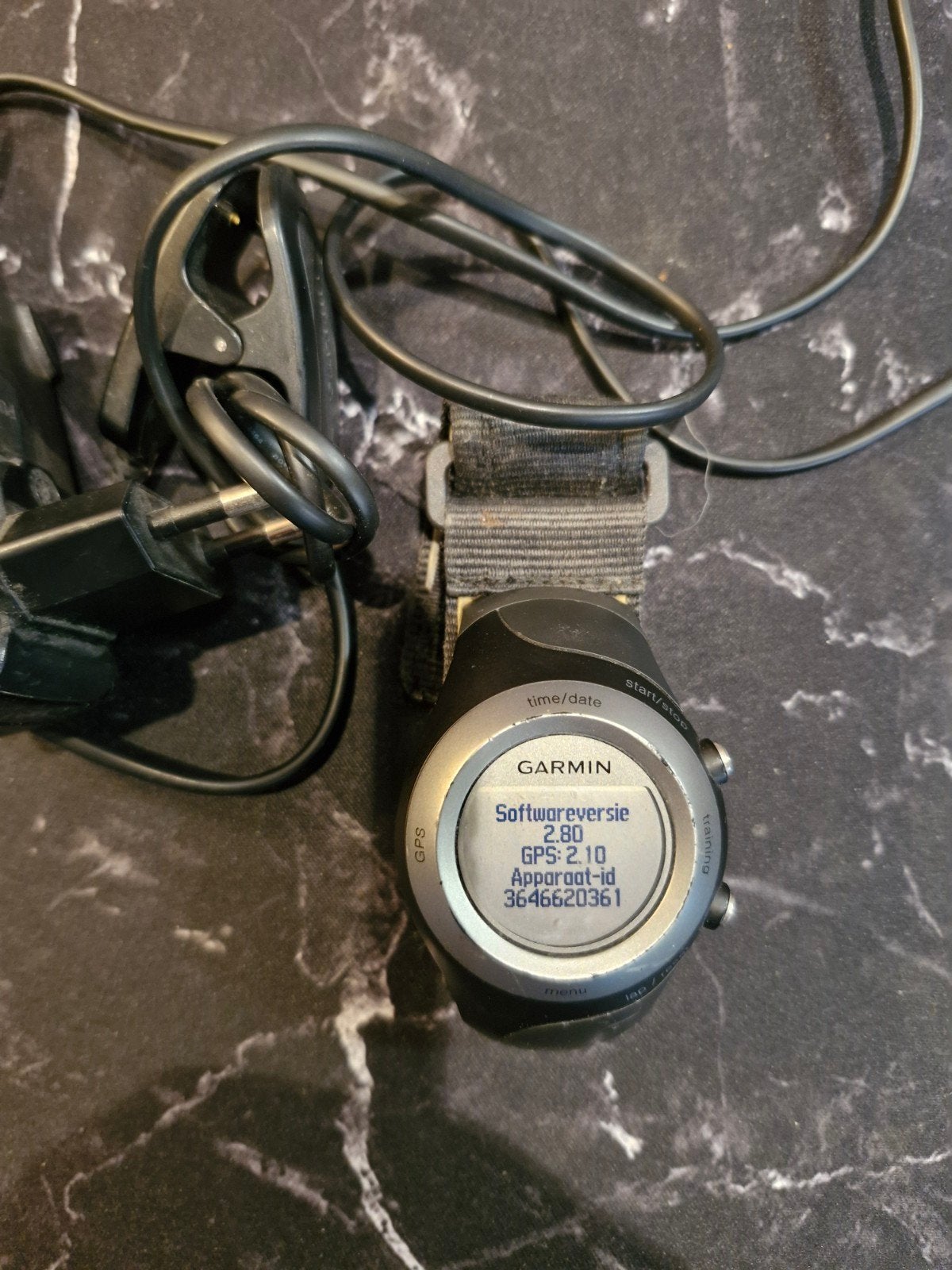 Garmin Forerunner 405 GPS sporthorloge met oplader, Gebruikt, Zwart, Garmin, Ophalen of Verzenden