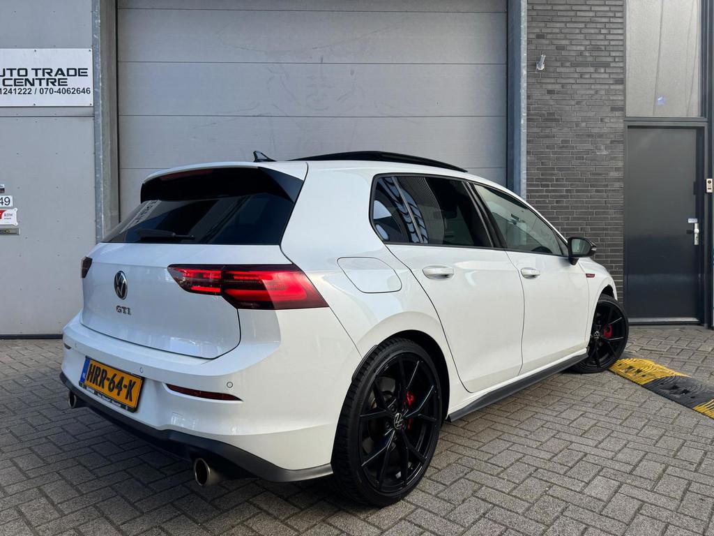 Volkswagen GOLF 2.0 TSI GTI [ Pano | IQ.Light | H&K | 19" |, 4 cilinders, 1984 cc, Wit, Bedrijf