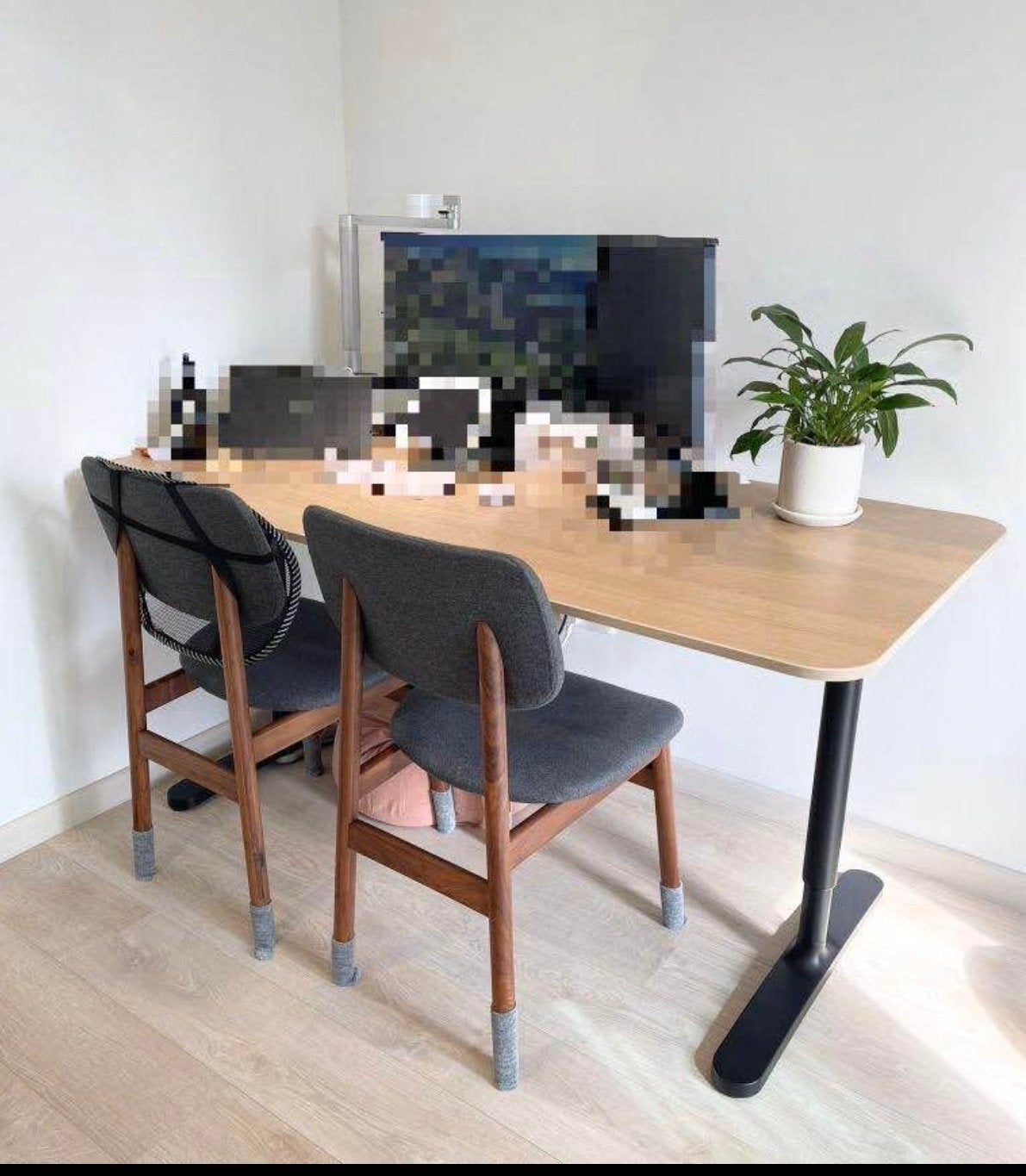 IKEA BEKANT Desk 160  80 cm, Oak with Black Frame, Ophalen, 100 tot 150 cm, Tot twee personen, Zo goed als nieuw