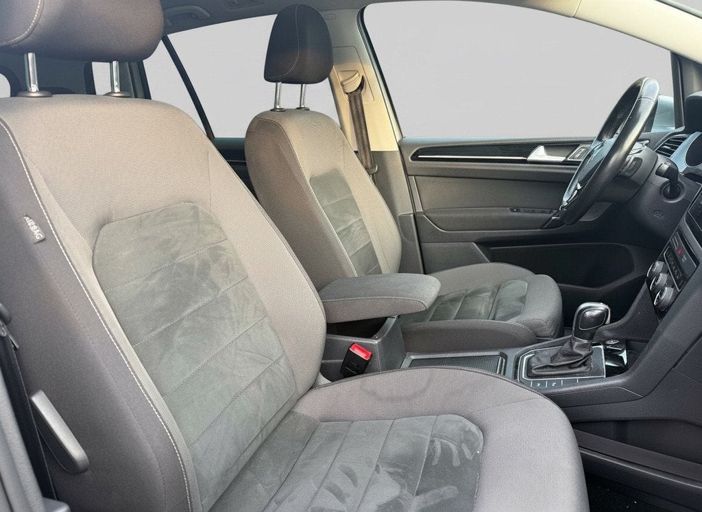 Volkswagen Golf Sportsvan 1.5 TSi 150pk ACT Highline DSG Aut, Auto's, Euro 6, 4 cilinders, 150 pk, Alcantara