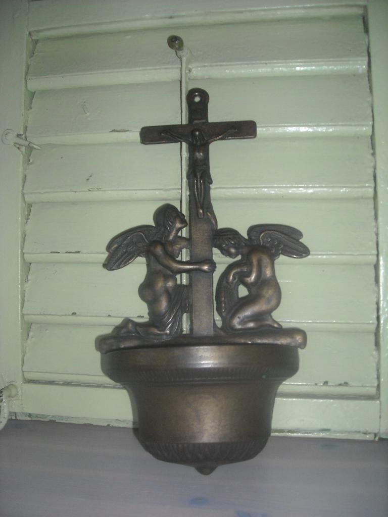 antiek vintage wijwaterbakje holy water stoup met engelen, Antiek en Kunst, Antiek | Religie, Ophalen of Verzenden