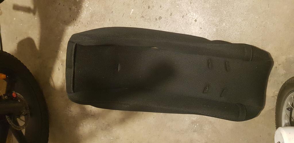 Babyschaal voor babboe bakfiets, Fietsen en Brommers, Fietsen | Bakfietsen, Ophalen of Verzenden
