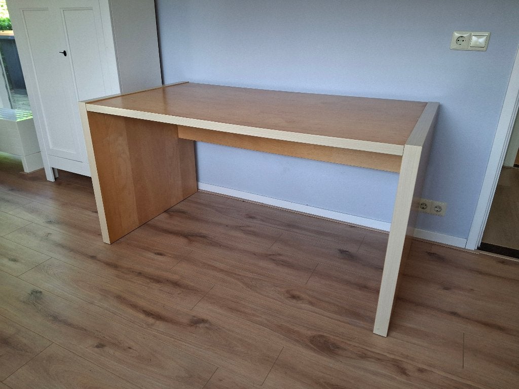 Groot bureau GRATIS FREE, Ophalen, Gebruikt, Bruin, 140 cm