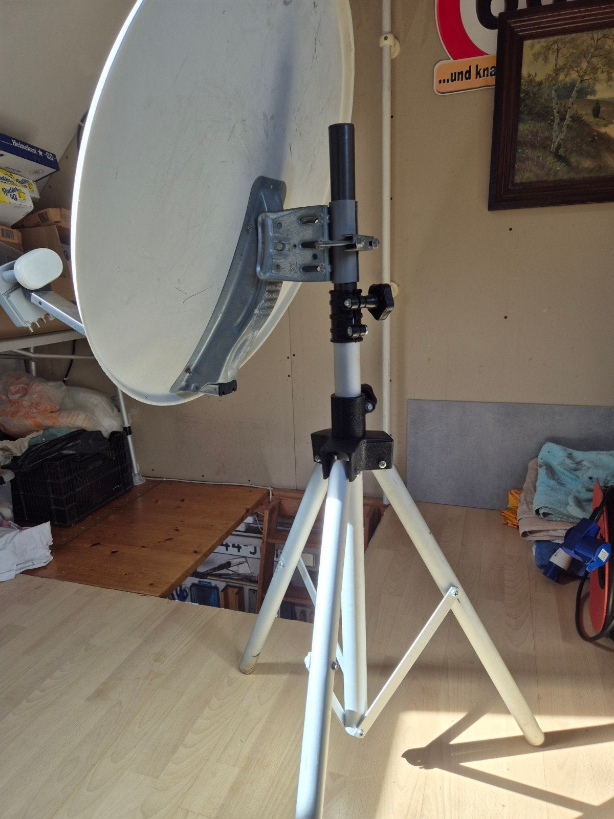 Schotelantenne met statief en LNB, Ophalen, Gebruikt, (Schotel)antenne, Overige merken