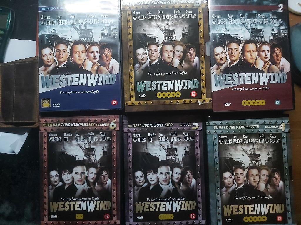 westenwind 1 t/m. 6 compleet, Vanaf 9 jaar, Ophalen of Verzenden, Zo goed als nieuw, Drama