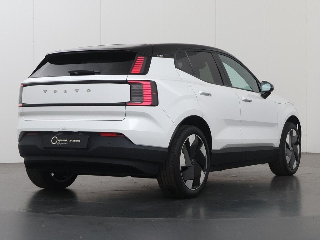 Volvo EX30 Single Motor Extended Range Plus 69 kWh | warmtep, Auto's, Volvo, Automaat, 476 km, Achterwielaandrijving, Gebruikt
