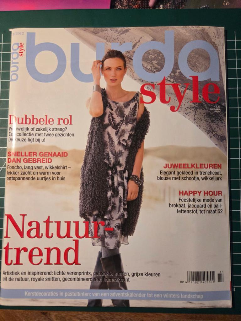 Burda Style 11/2012 - Compleet en Ongebruikt, Ophalen of Verzenden