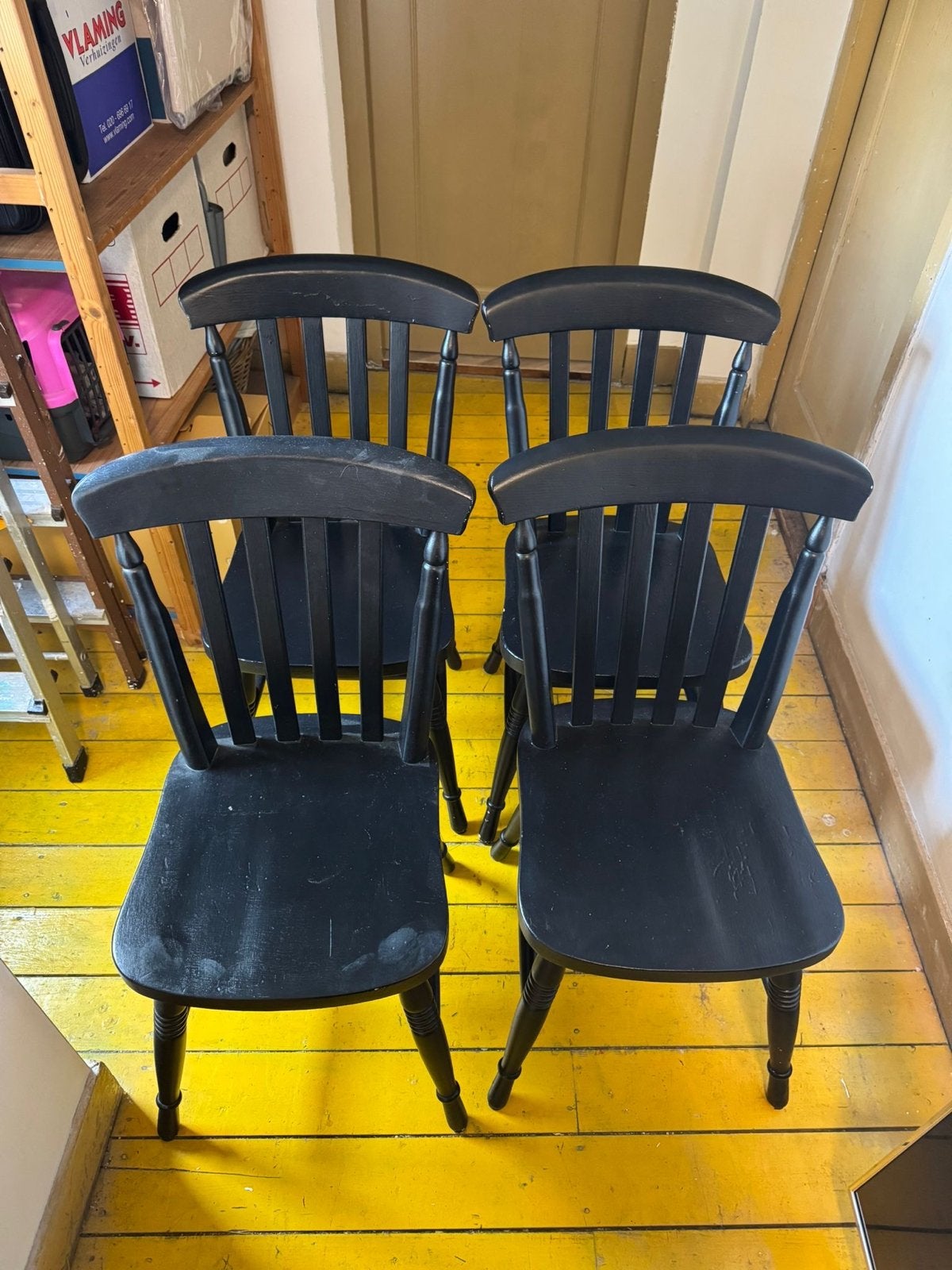 Zwarte houten stoelen - 4 stuks, Ophalen, Gebruikt, Zwart, Vier